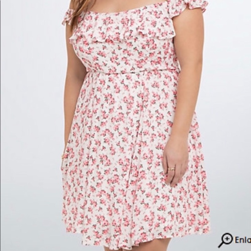 SALE - Off the shoulder minidress pink flowers